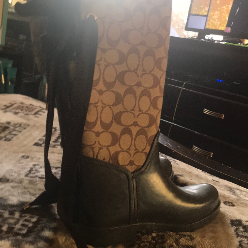 Brown , black & tan coach rain / snow boots